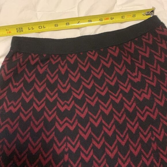 LIZ CLAIBORNE, midi skirt, great condition, small - Picture 8 of 9